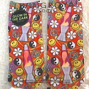 Living Royal "Peace Out" Glow In The Dark Ankle Socks